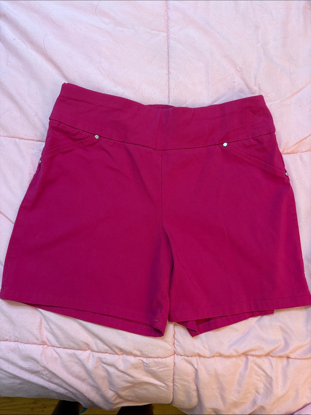 High-Rise Fuchsia Pull-On Women’s Shorts